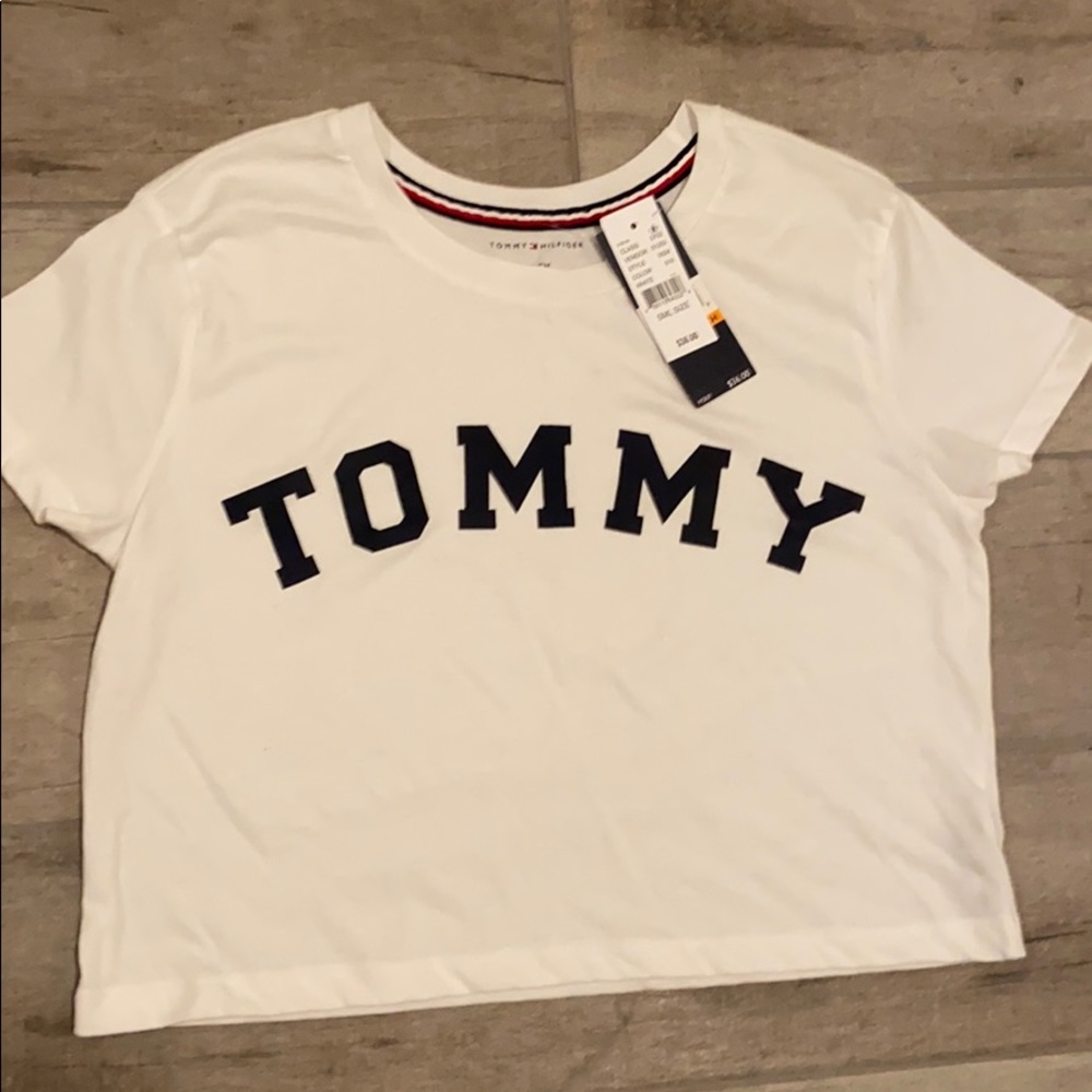 Tommy cropped tshirt